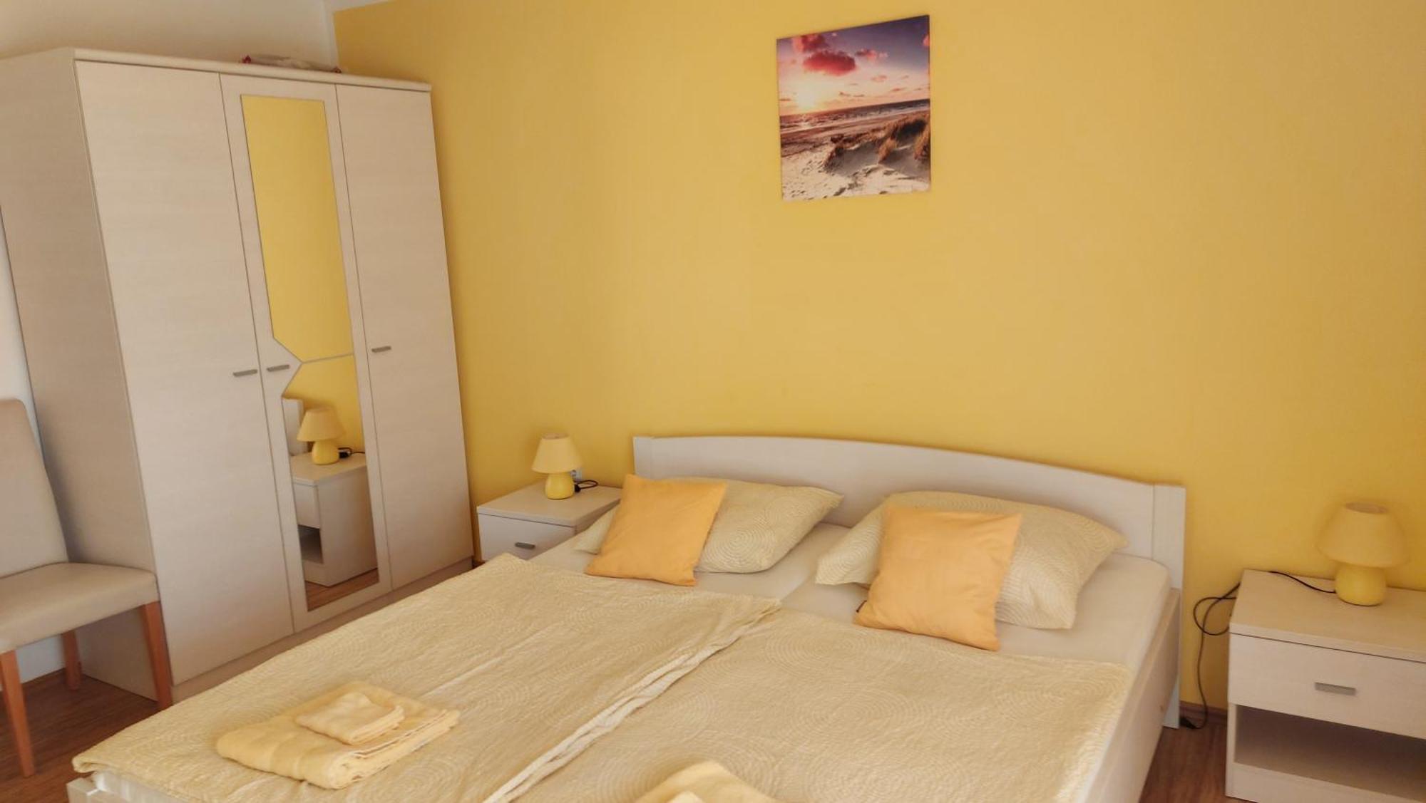 Apartments Kivi Novigrad Istria Pokoj fotografie