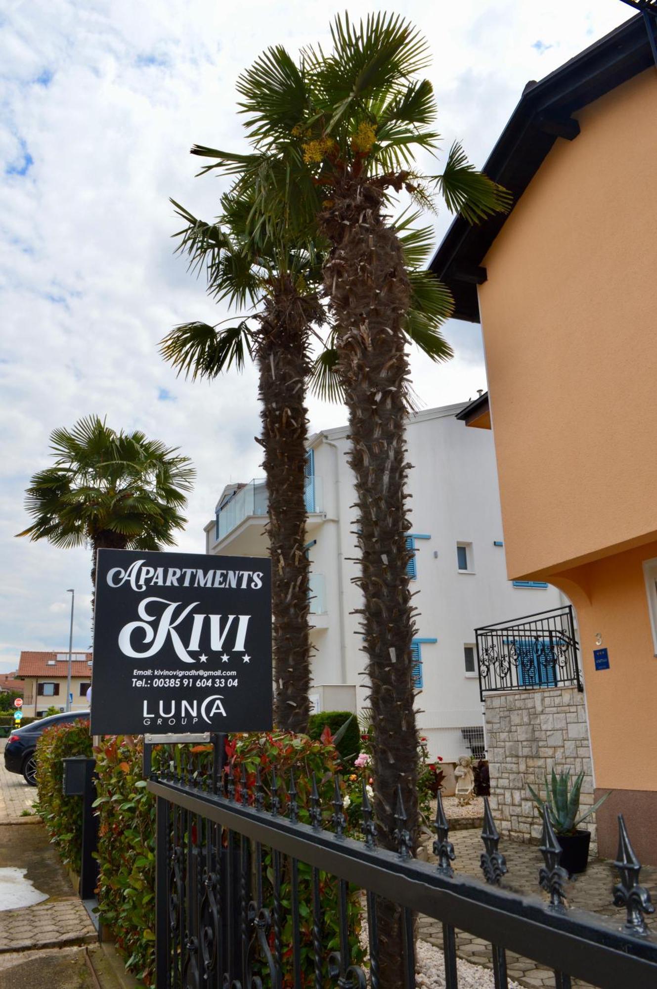 Apartments Kivi Novigrad Istria Exteriér fotografie