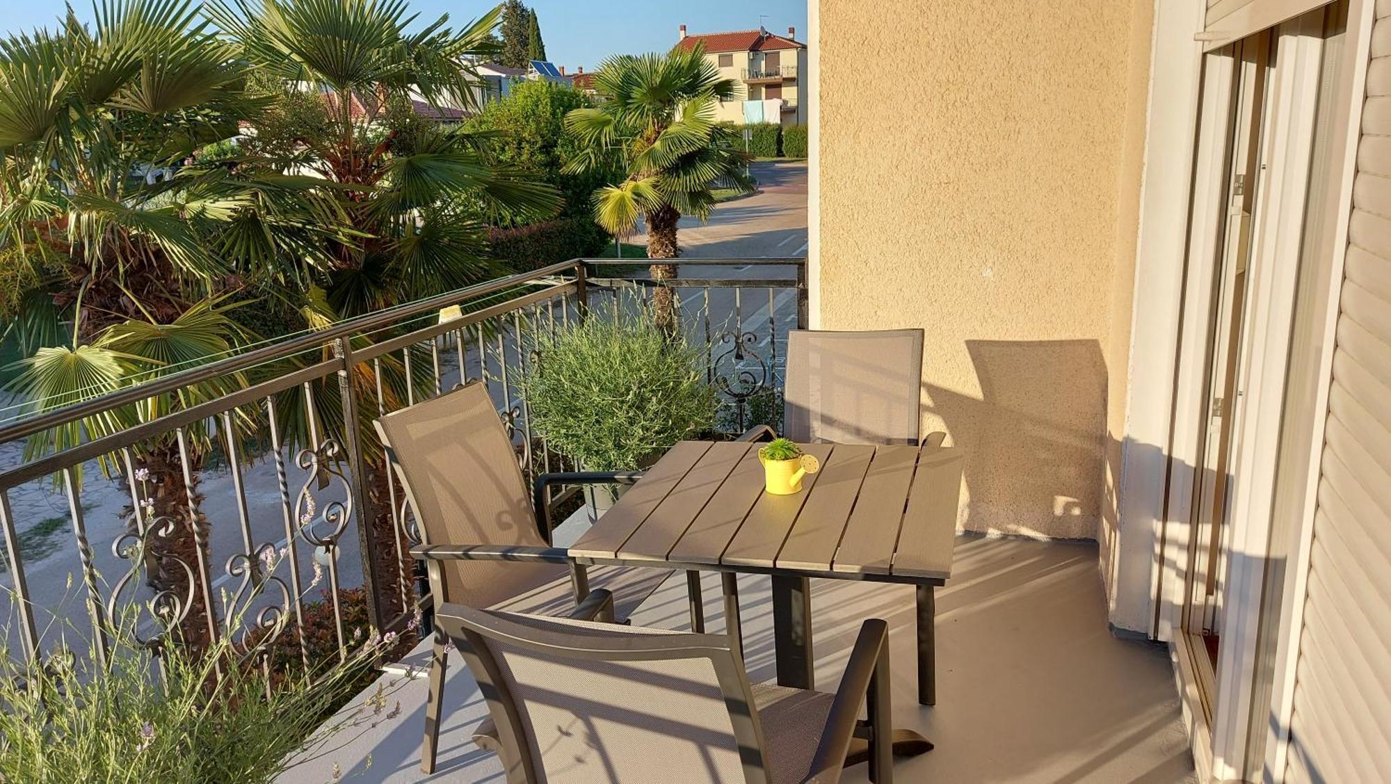 Apartments Kivi Novigrad Istria Exteriér fotografie
