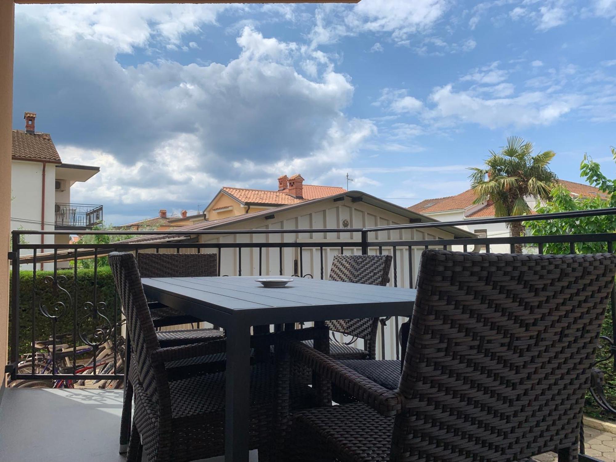 Apartments Kivi Novigrad Istria Exteriér fotografie